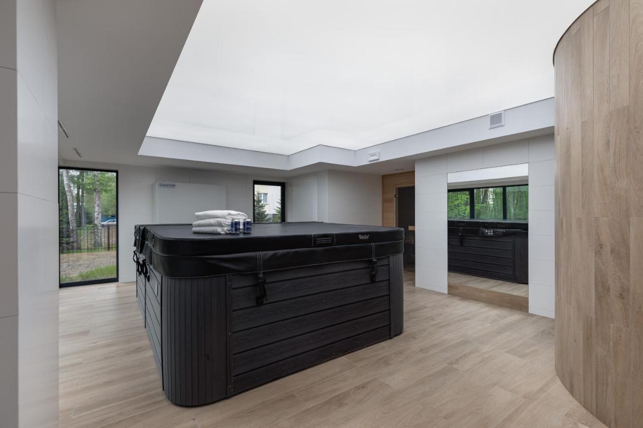 Luxurious Little Laguna Apartments Spa & Gym By Renters Prestige Miedzywodzie Exterior photo